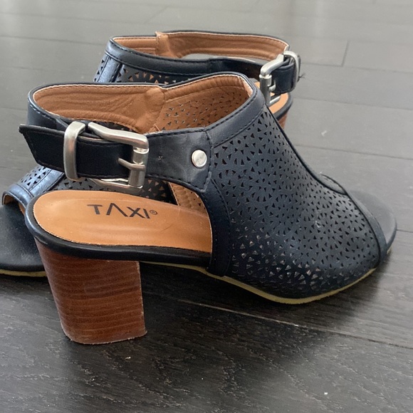 Block heel - Picture 2 of 2